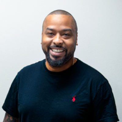 Chris Robinson Headshot