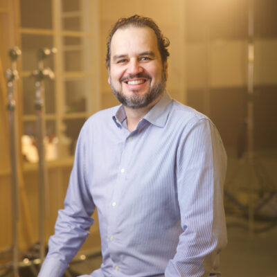 Julio Saldarriaga Headshot